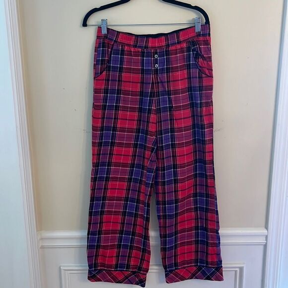 Victoria’s secret Plaid Pajama Bottoms - Picture 1 of 5